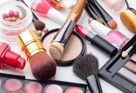 Maquillage et produits de beauté